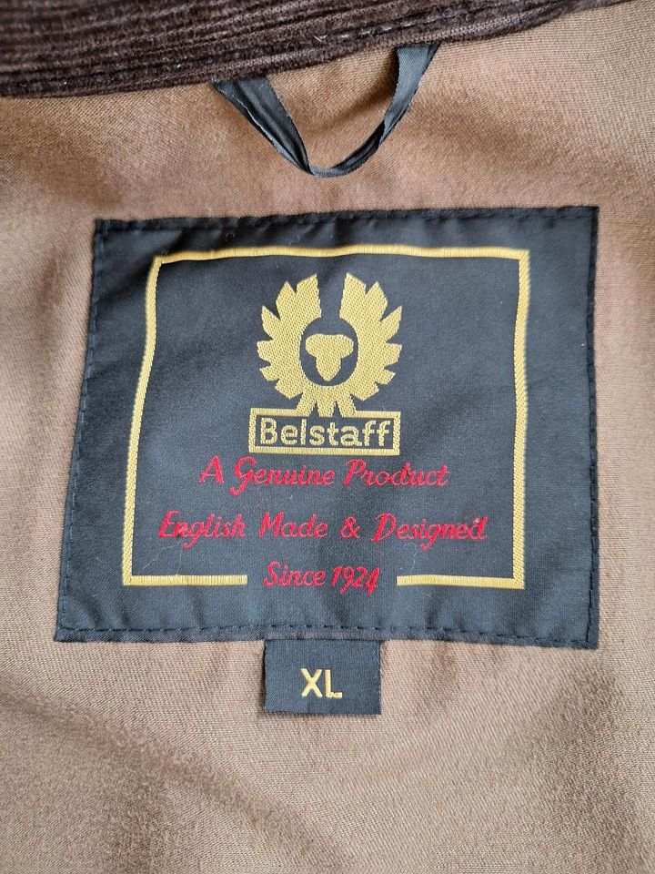 Lederjacke von Belstaff Goldlabel schwarz mit Cordkragen Gr XL in Büchel