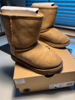 UGG Classic Short II Weather Stiefel Größe 28,5 Nordrhein-Westfalen - Paderborn Vorschau