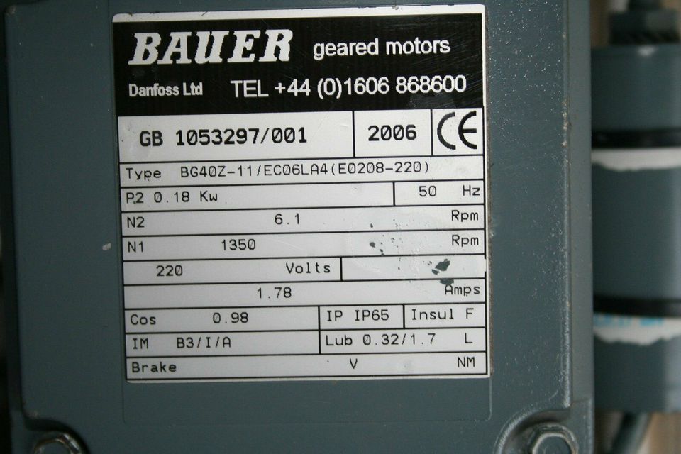 Getriebemotor Typ Bauer 220 - 230 Volt - IP 65 " unbenutze Ware" in Röbel