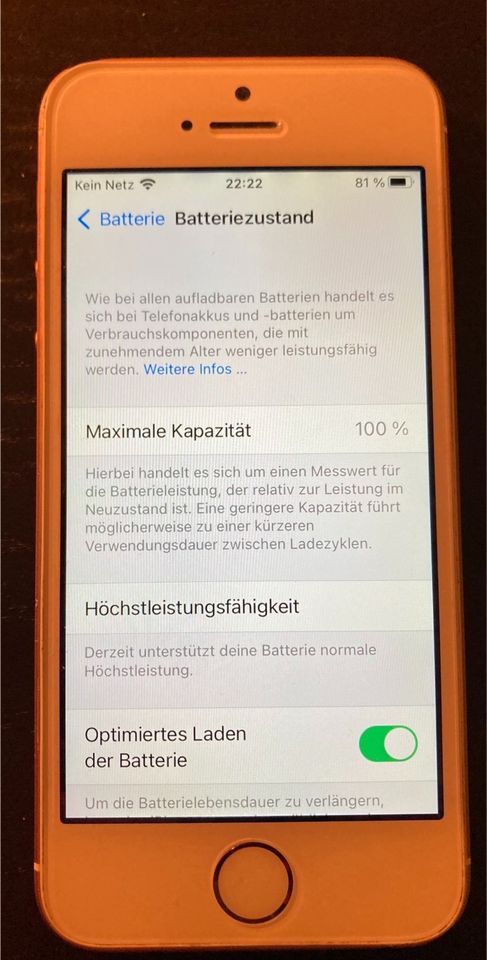 Apple iPhone SE 64 GB Akku neu in Aurich