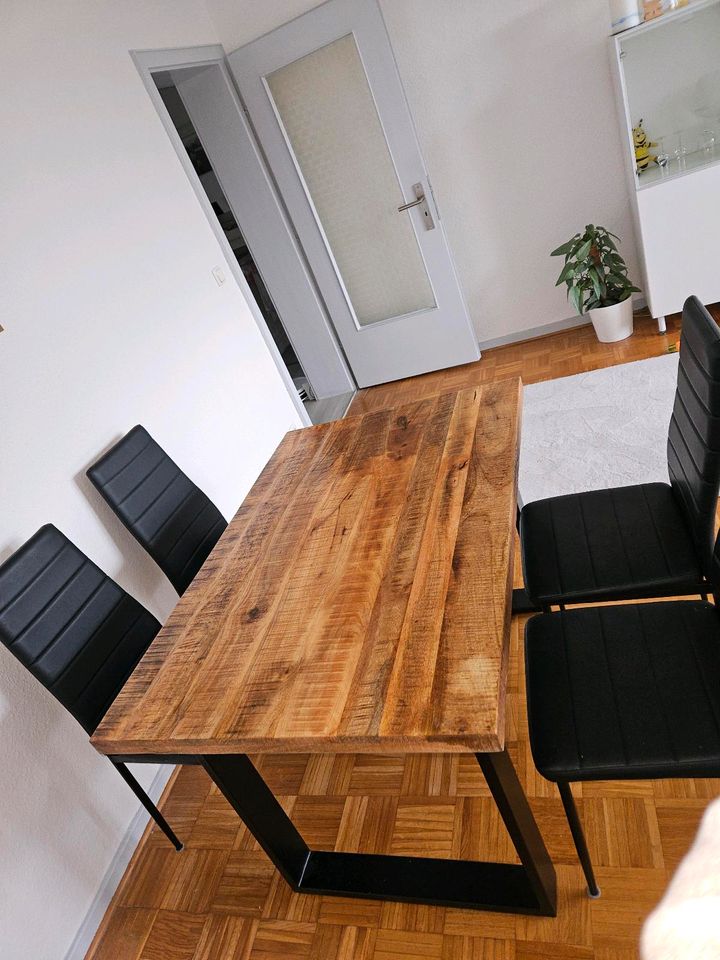 Wohnzimmer Tisch in Hildesheim