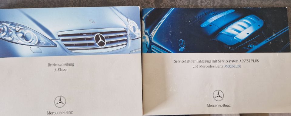 Mercedes W169 Handbuch / Bedienungsanleitung in Friolzheim