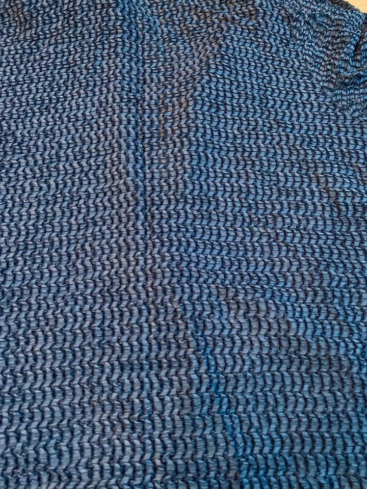 Damen Weste Kurzarm blau Größe 40 Jacke Strickqualität in Schöllnach