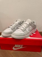 Nike Dunk Low Grau/Weiß Gr. 40 Bielefeld - Bielefeld (Innenstadt) Vorschau