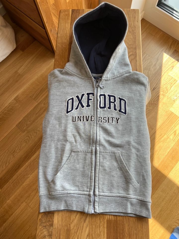 Hoody Oxford University + coole Stoffhose in Nürnberg (Mittelfr)