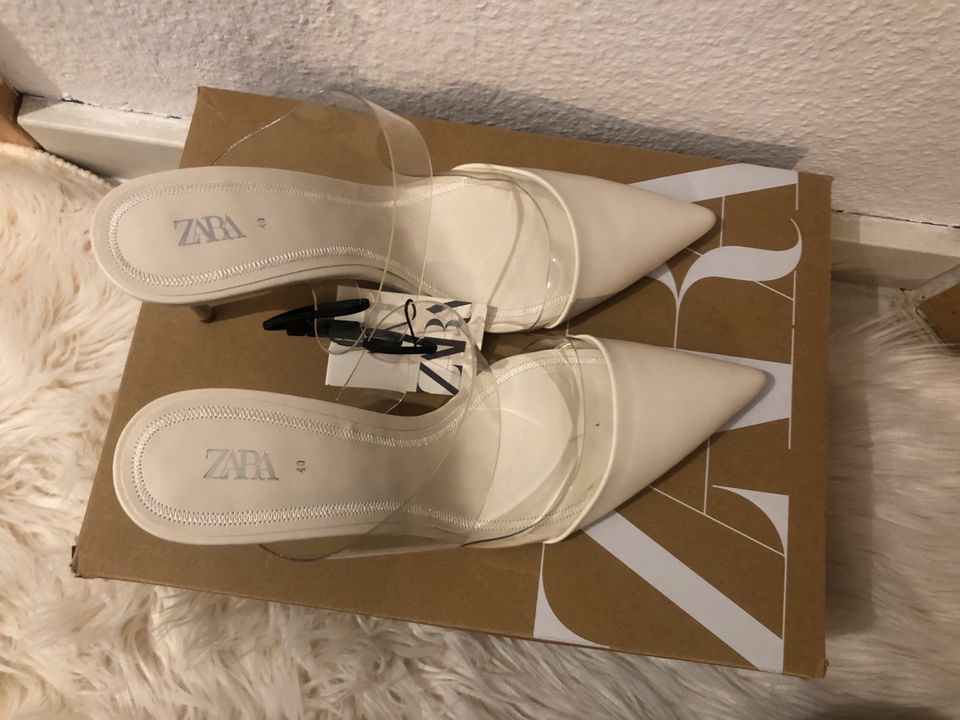 ZARA Pumps Highheels Schuhe spitz transparent weiss Gr.40 NEU in  Nordrhein-Westfalen - Iserlohn | eBay Kleinanzeigen ist jetzt Kleinanzeigen