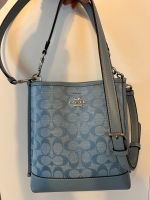 Coach Tasche mit Riemen Blau Friedrichshain-Kreuzberg - Friedrichshain Vorschau