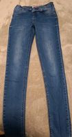 Skinny Jegging Jeanslegging schmal 146 Sachsen-Anhalt - Halle Vorschau