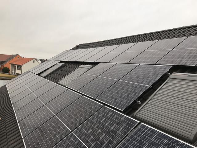 Solarmonteure für PV Anlagen gesucht - Aufträge zu vergeben. in Zülpich