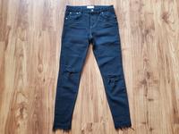 Bershka Jeans Skinny Fit schwarz Gr. 38 Rheinland-Pfalz - Wallmerod Vorschau