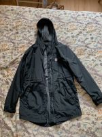 Carhartt schwarze Jacke, Windjacke, Regenjacke, Größe M Berlin - Mitte Vorschau