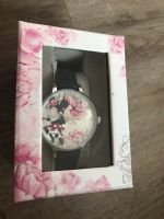 Minnie Maus Armbanduhr Retro Rosen Silber rosa NEU Sachsen - Limbach-Oberfrohna Vorschau