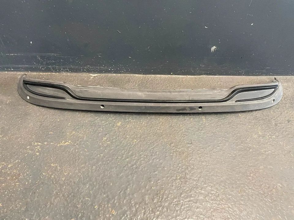 Mercedes-Benz W205 Spoiler Diffusor Stoßstange hinten A2058851138 in Murrhardt