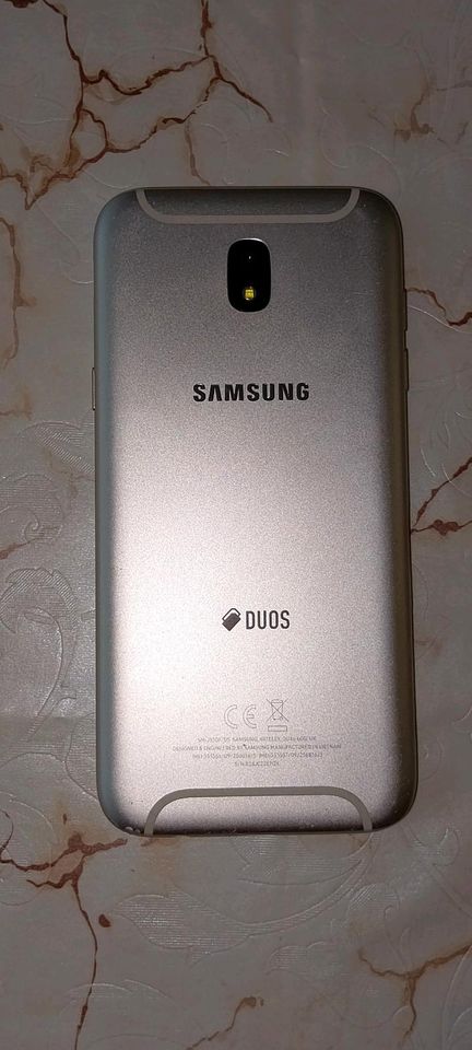 Samsung Galaxy J5 zu verkaufen. in Köln