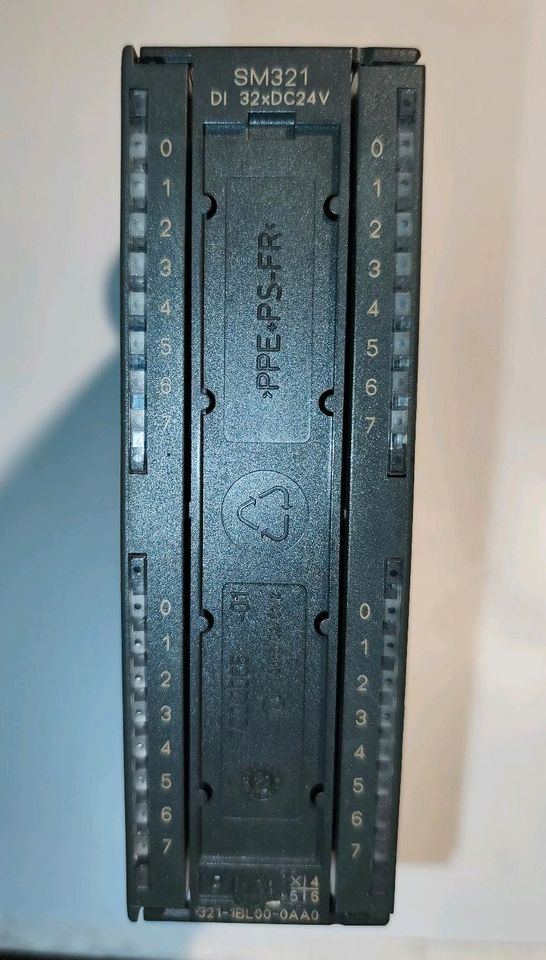 Siemens SM 321 DI 32xDC24V Digital Input S7 in Mülheim (Ruhr)