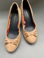 Tommy Hilfiger Pumps, beige, Gr. 37 Eimsbüttel - Hamburg Lokstedt Vorschau