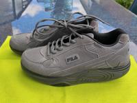 Original FILA Lederschuhe / Gr. 41 / Neu Niedersachsen - Melbeck Vorschau