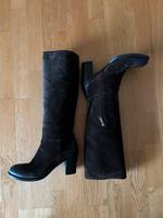 Prada Stiefel Gr.41 Berlin - Hellersdorf Vorschau
