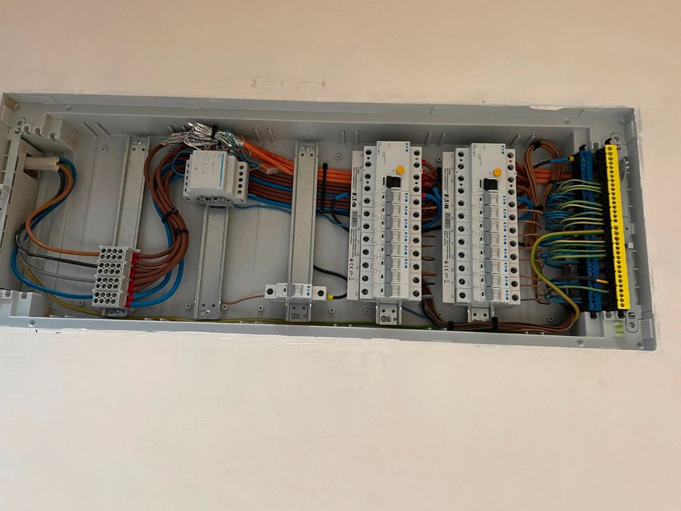 Elektriker// Wallbox// KNX// Altbau// Rohbau in Soest