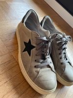 Lazamani Sneaker Stern grau schwarz 38 Duisburg - Duisburg-Süd Vorschau