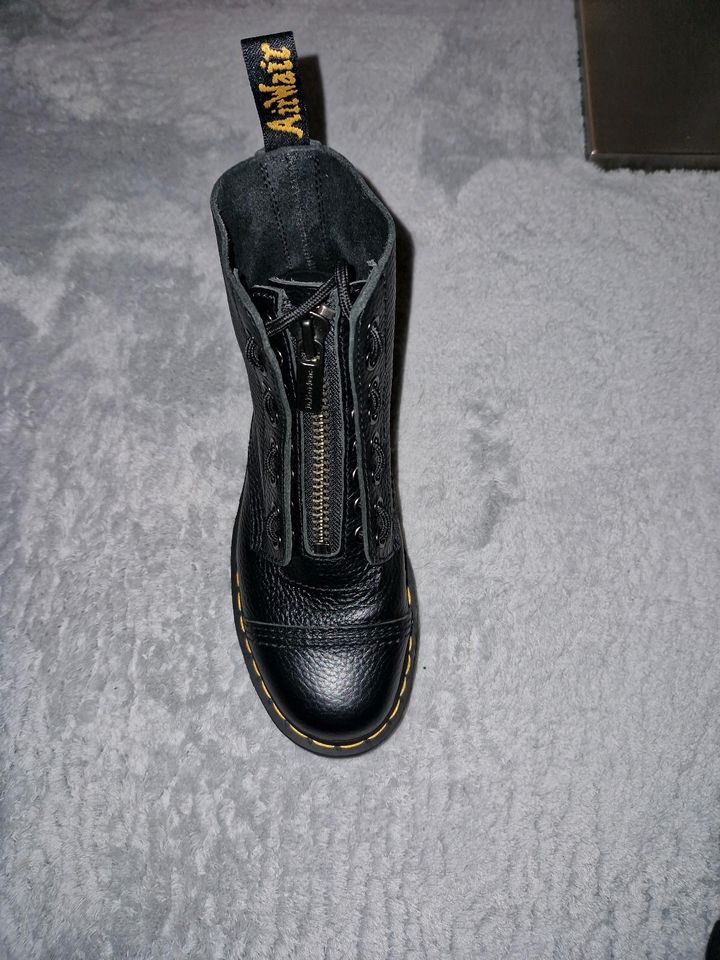 Dr. Martens Schuhe in Gronau (Westfalen)