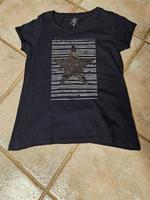 2 Shirt Kurzarm dunkelblau mit Stern+weiß mit Stern+beide Gr.S Sachsen - Nünchritz Vorschau