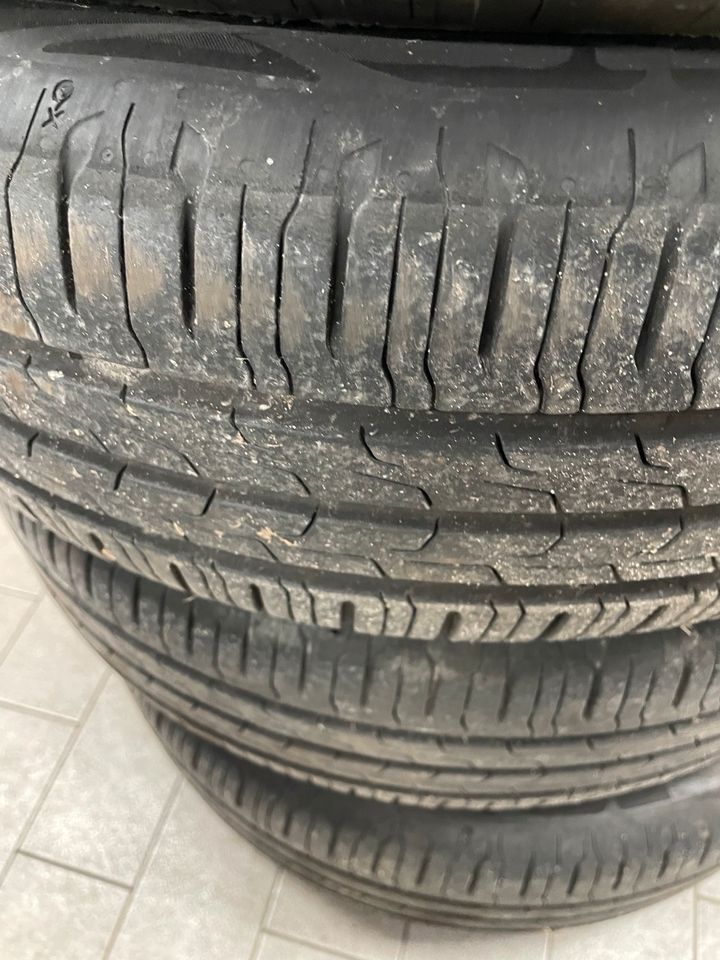 Sommerreifen 205/55R16 Continental in Halle (Westfalen)