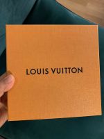 original Louis Vuitton schachtel box mit papiertüte 17*17*4.5cm Nordrhein-Westfalen - Neuss Vorschau