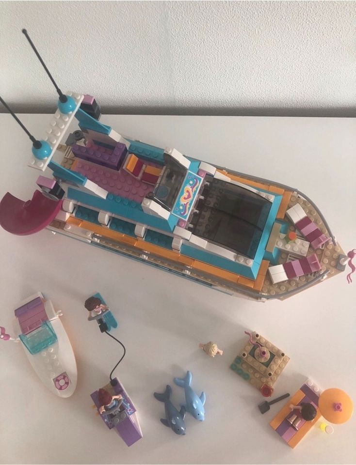Lego Friends Yacht+Speedboat in Eislingen (Fils)