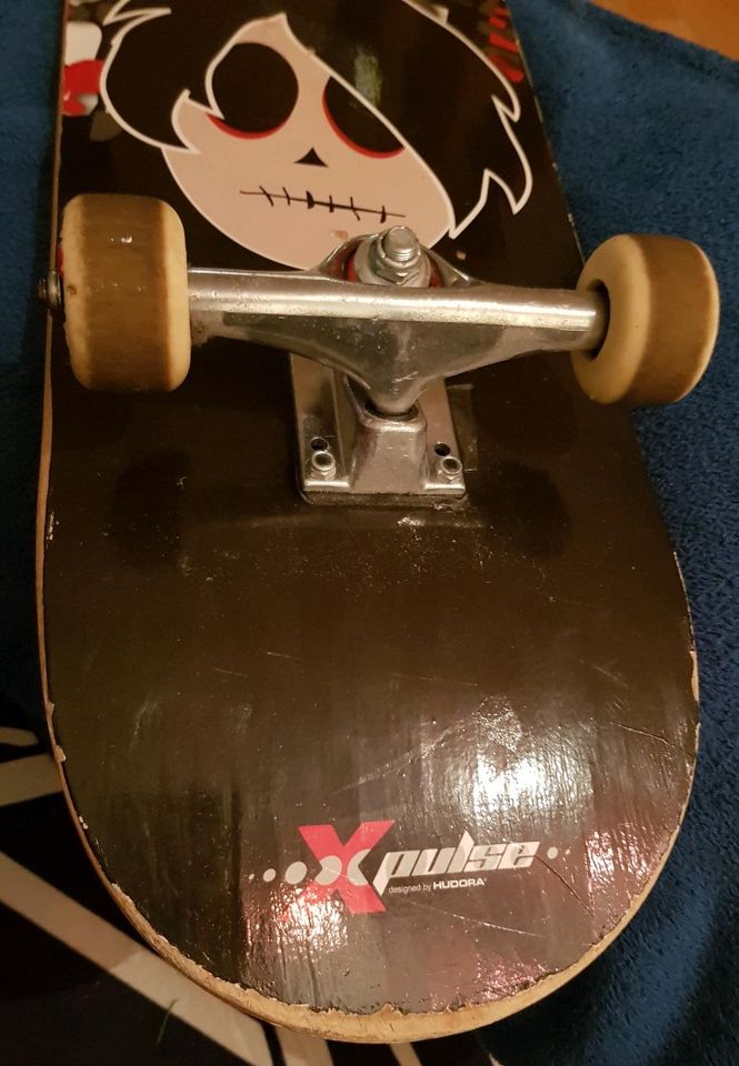 Skateboard Xpulse designed by Hudora in Saarland - Dillingen (Saar) |  Freunde und Freizeitpartner finden | eBay Kleinanzeigen ist jetzt  Kleinanzeigen