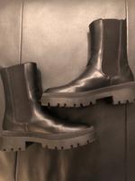 Chelsea Boots Gr. 36 Nordrhein-Westfalen - Neuss Vorschau