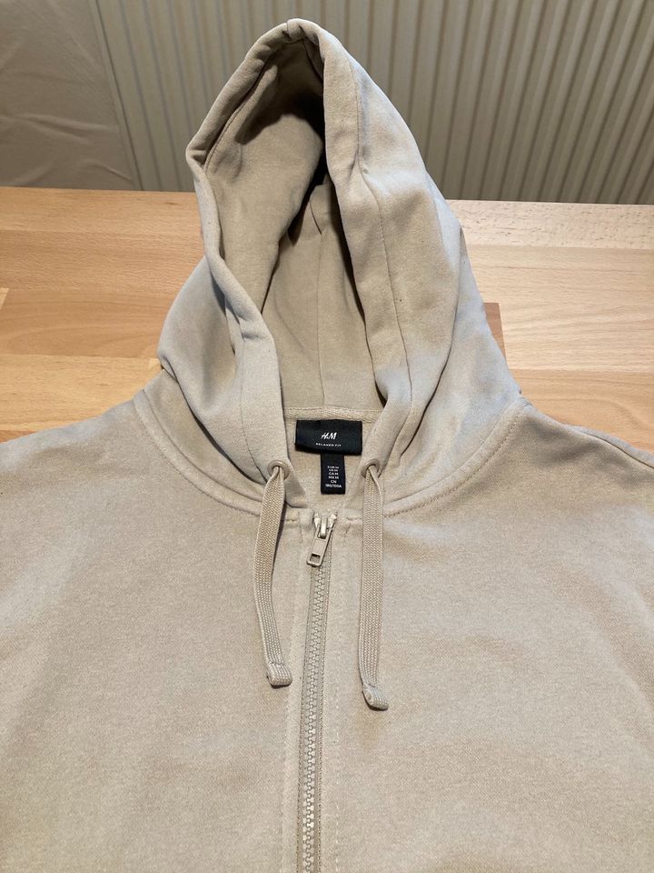 Hoodie ZIP H&M beige Größe M in Ebersdorf