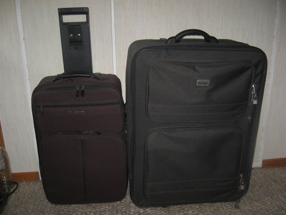 5.6.24 Trolley 2 Rollen, Rollkoffer Samsonite 15-35€, Alukoffer in Braunschweig