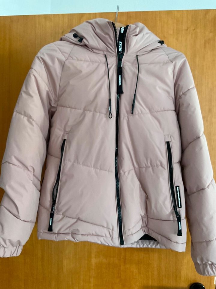 Khujo Winterjacke Damen Gr.S in Frankfurt am Main