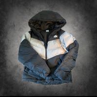 Nike Winterjacke Nordrhein-Westfalen - Remscheid Vorschau