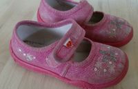 Hausschuhe Elefanten Schuhe Gr. 24 rosa Dresden - Cossebaude Vorschau