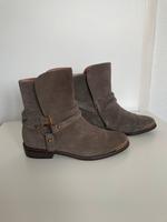 UGG Kelby Echtleder grau gold 38 Baden-Württemberg - Ulm Vorschau