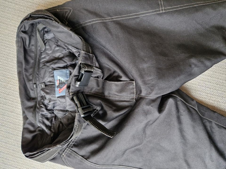 Motorradhose Textil Größe 40 in Endingen