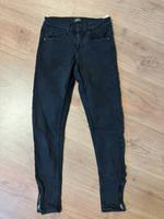 Schwarze Röhrenjeans, Gr. S L30 Bayern - Kirchberg i. Wald Vorschau