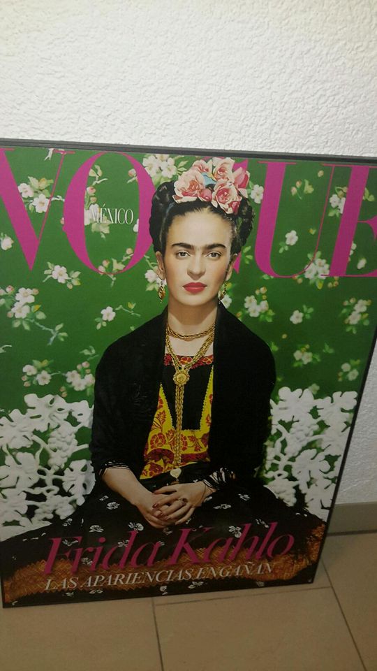 Frieda Kahlo , Bild bei Vogue. in Wiesbaden
