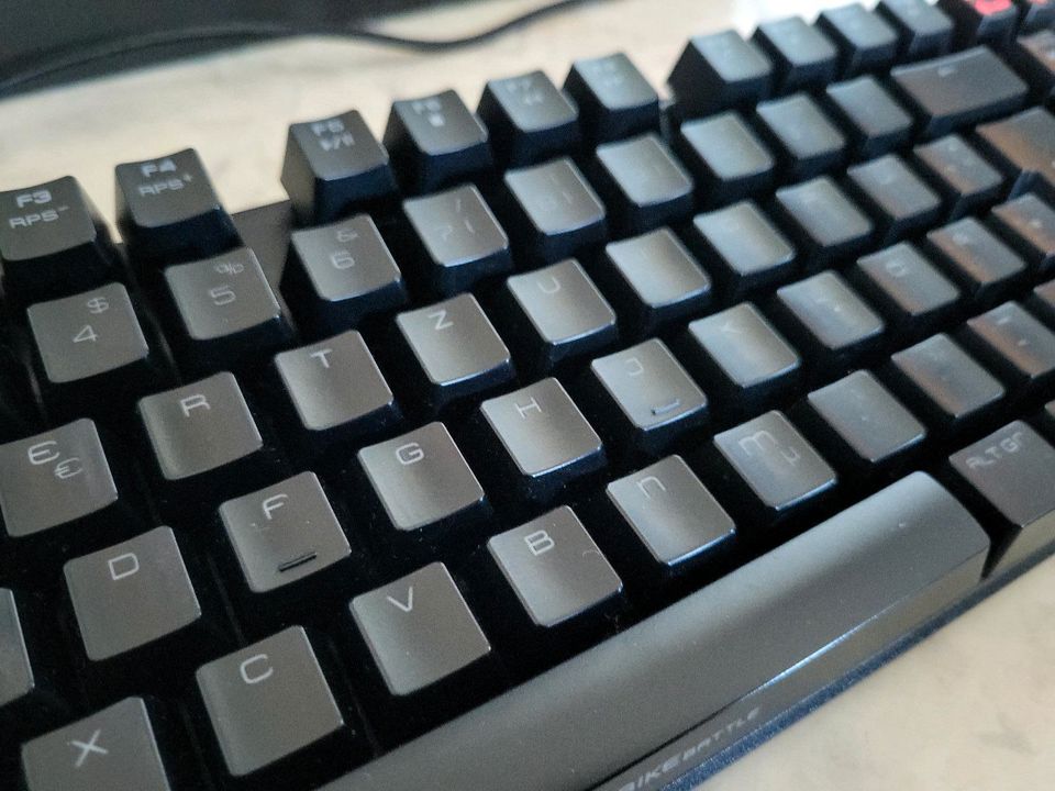 Tastatur mechanische beleuchtet Gaming Ozon Battle Strike in Leipzig