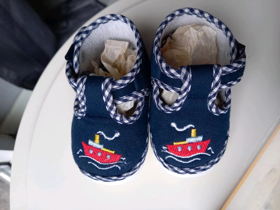 Babyschuhe, Taufschuhe in Winseldorf