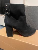 Veloursstiefeletten mit Absatz Berlin - Mitte Vorschau