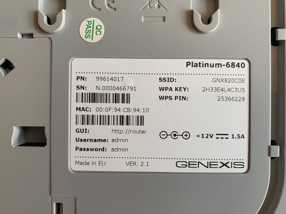 Genexis Platinum 6840 Wlan Router in Mönchengladbach