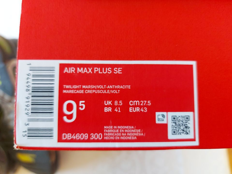 *** Nike Air Max Plus SE - Gr.43 UK9,5 - incl. OVP *** in Enger