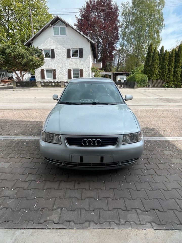 Audi A3 8L in Türkheim