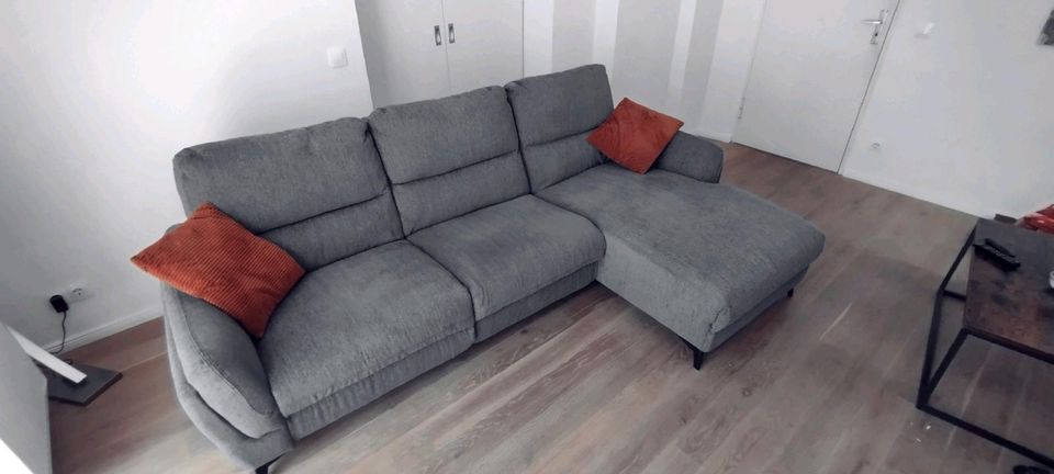 Sofa Couch zu verkaufen in Berlin