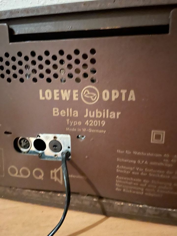 Röhrenradio-Stereoverstärker in Simbach