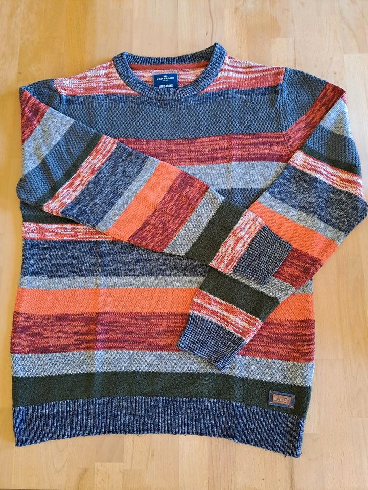 Herren Pullover in Jüterbog