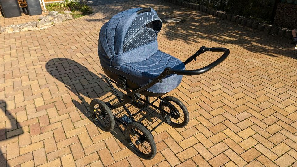 Knorr Kreta Kinderwagen in Rudolstadt